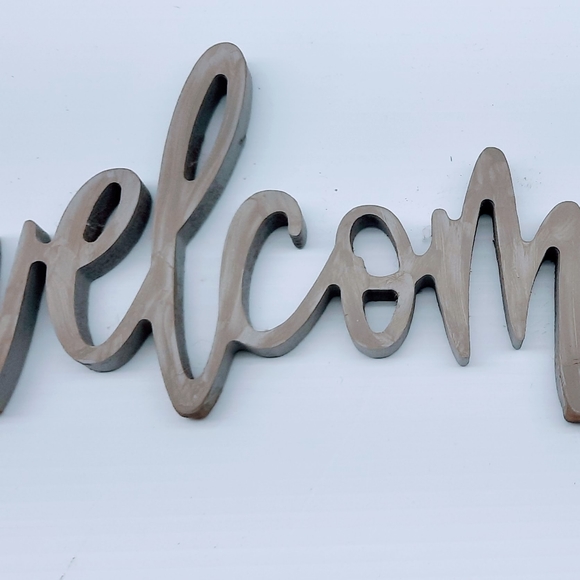 Sign - Picture 3 of 9